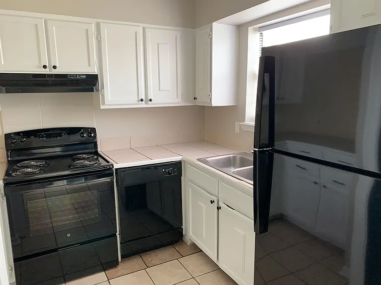 1767 Port Dr #A — Photo 4