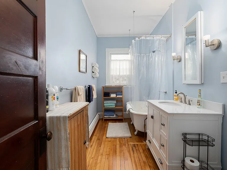 79 Vesper St — Photo 10