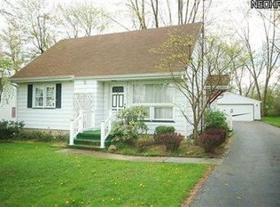 233 Eldon Dr, Warren, OH