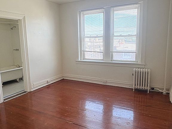 4th image of 6 E Read St APT 407