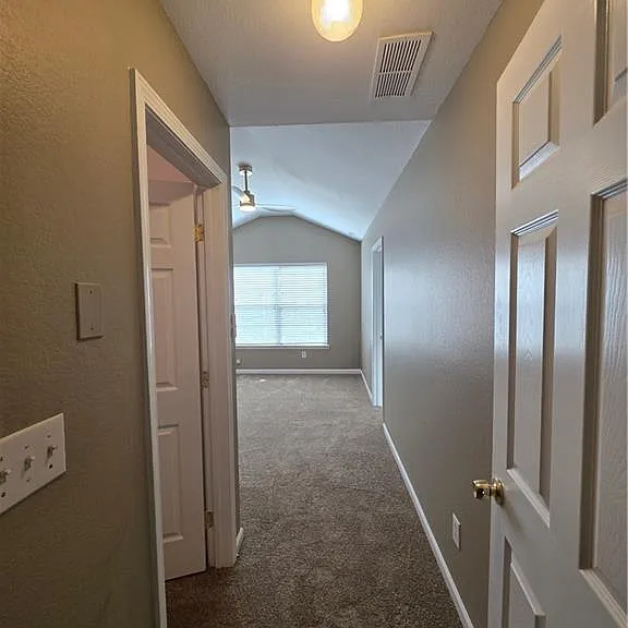 7067 Brookview Cir — Photo 18