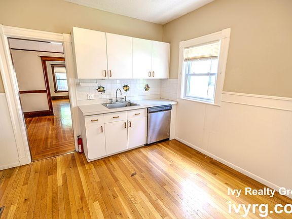 2nd image of 46 Paulina St #1