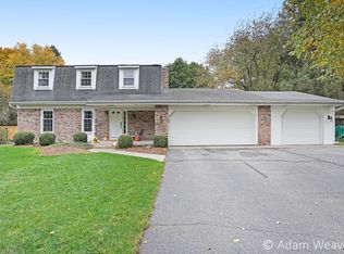 7381 Cascade Terrace Dr SE, Grand Rapids, MI