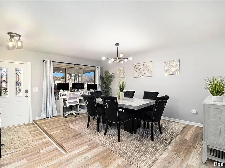 41720 Mary Kay Dr — Photo 10