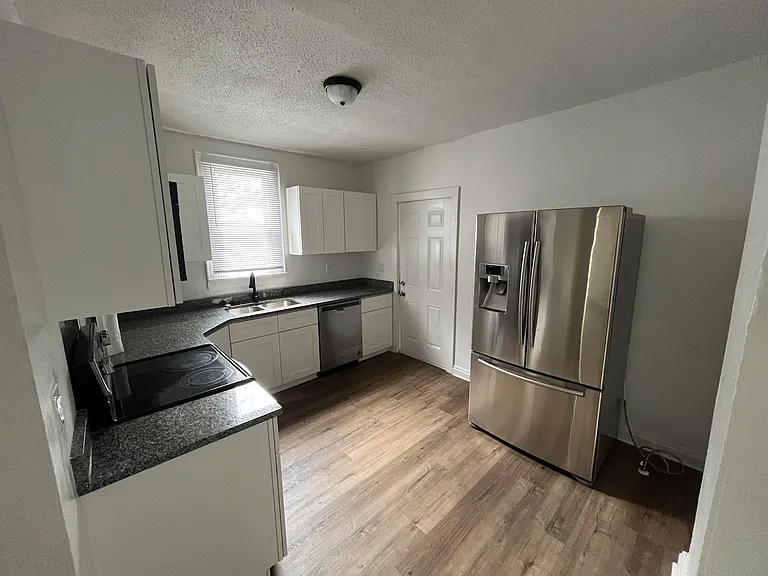 1663 S 4th St #1663 — Photo 14
