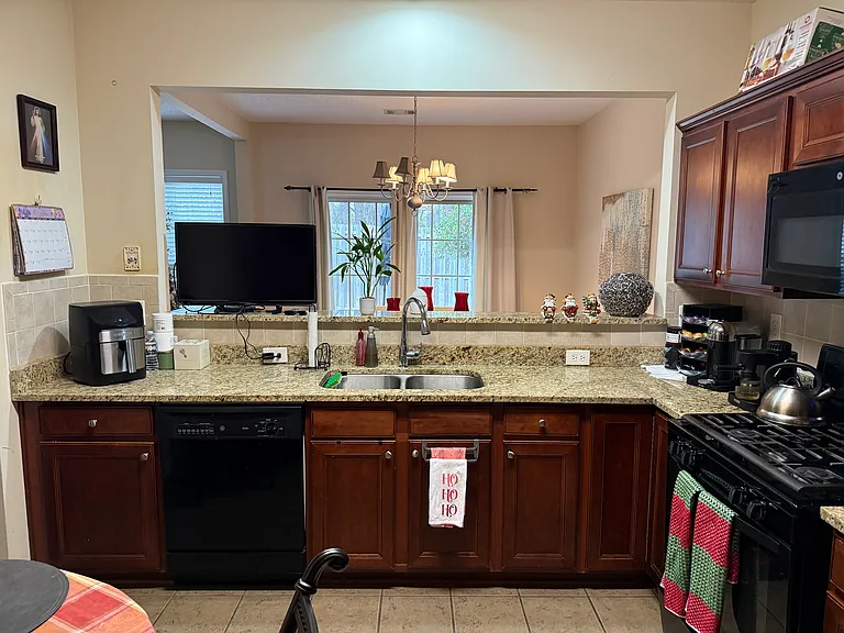 4132 Royal Regency Cir NW — Photo 24