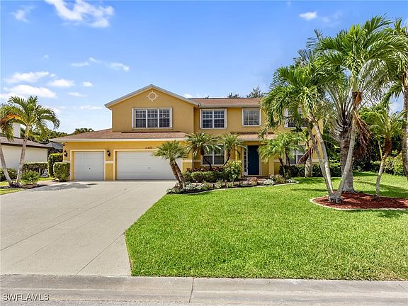 2nd image of 15459 Briarcrest Cir