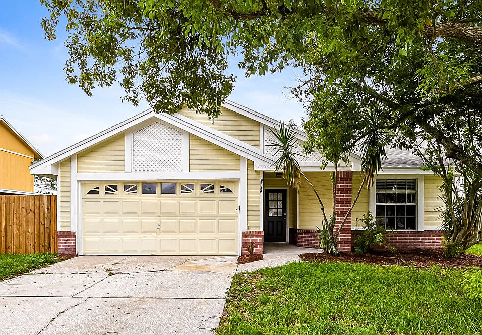 9324 Pavillion Dr