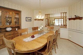 5th image of 5419 Woodmont Dr