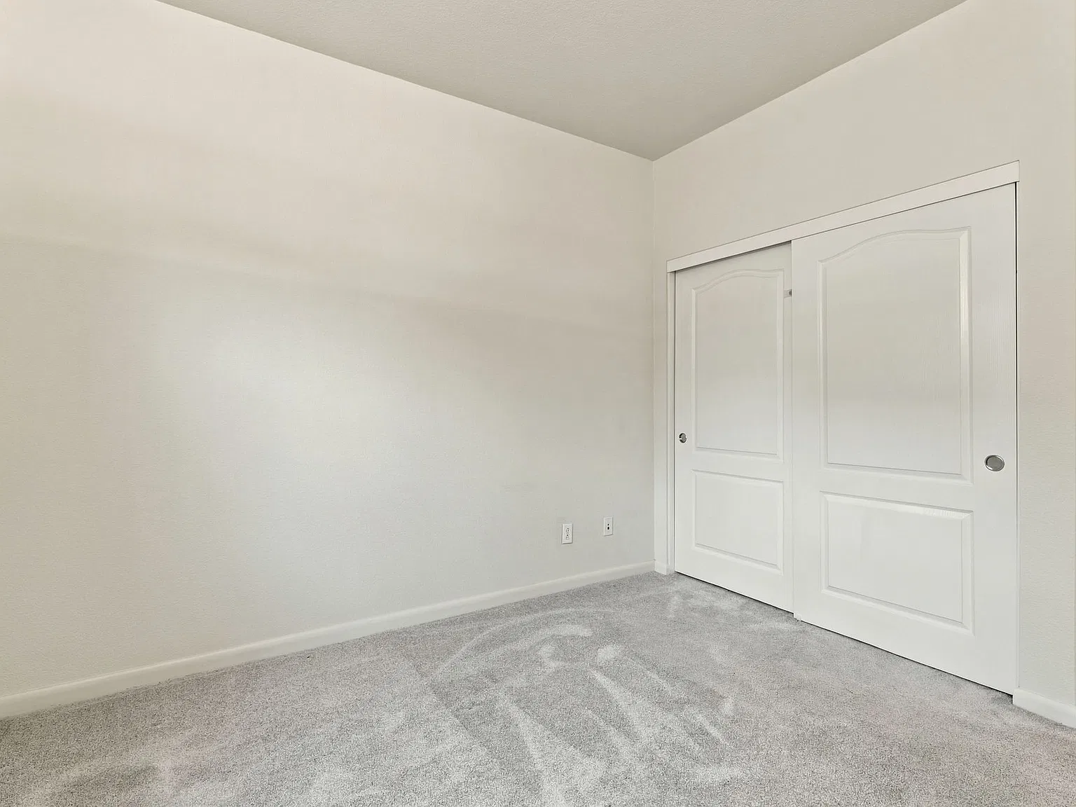 3 bed, 1554 sqft, $5,500 — Photo 4