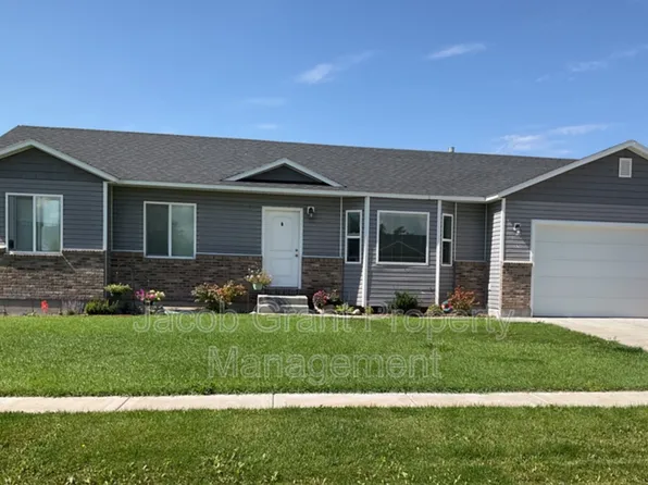 2825 N Sunlight Dr, Idaho Falls, ID 83401