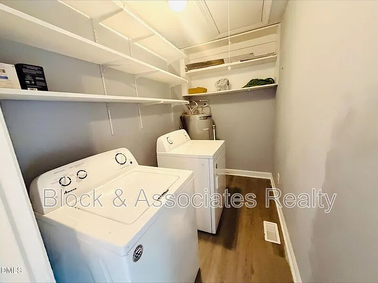 378 Kittery Point — Photo 11