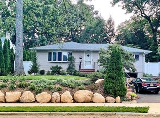 336 Hickory St, Washington Township, NJ 07676