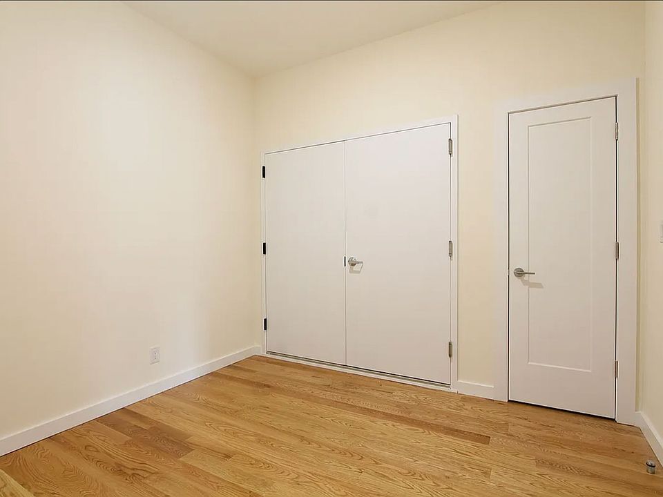 1st image of 720 Manhattan Ave Floor 2