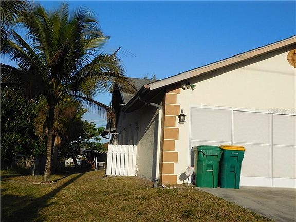 4th image of 19266 Midway Blvd