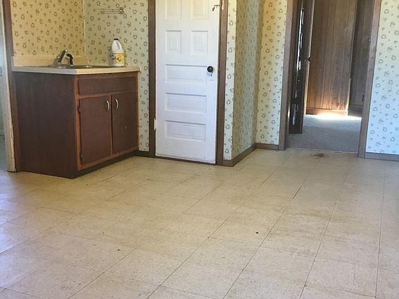 5th image of 508 1/2 S 2nd Ave