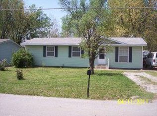 743 N Scraper St, Vinita, OK 74301