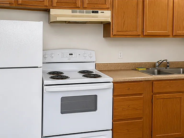 1258 Green Valley Dr #K — Photo 7
