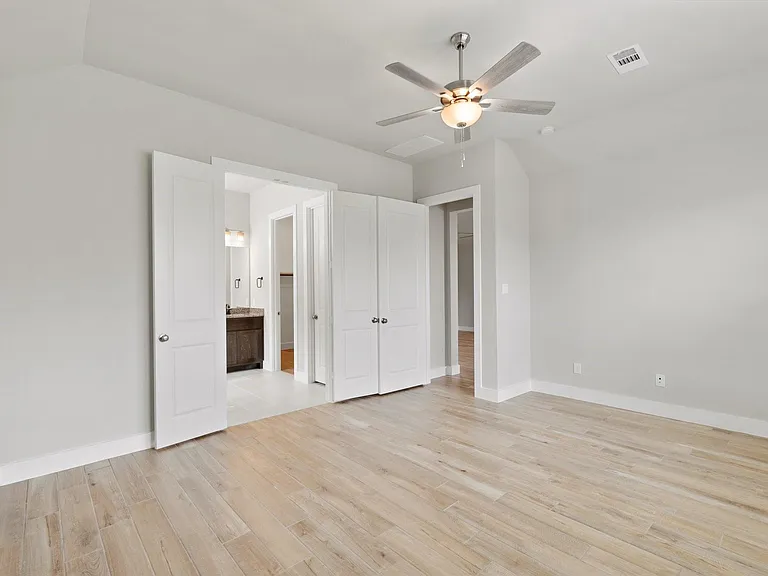 10719 River Walk Dr — Photo 14