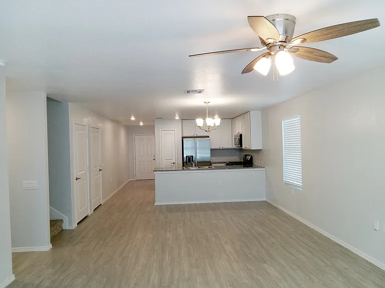 11966 Cink Dr — Photo 2