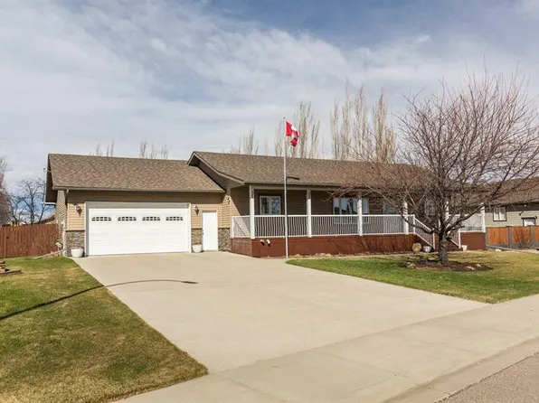 910 E Centennial Ave, Lethbridge County, AB T0L 1S0