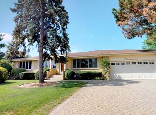 230 Glendale Rd, Glenview, IL 60025