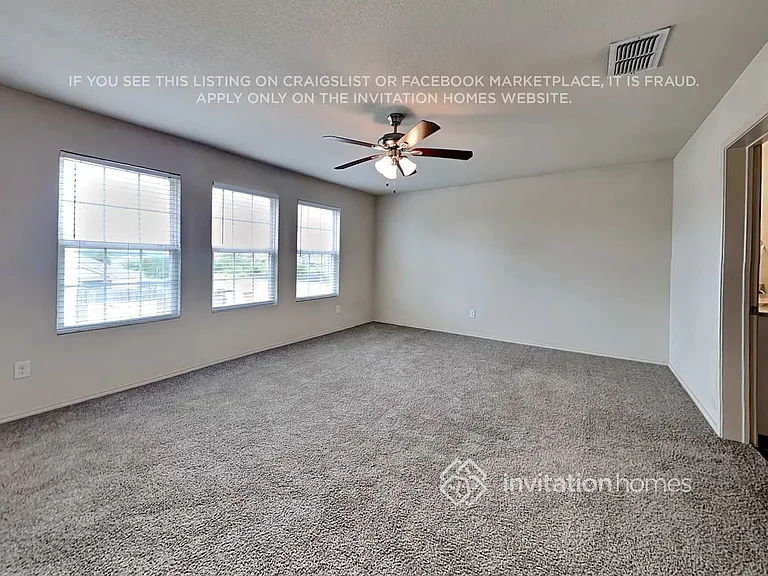 2820 Englefield Grn — Photo 9