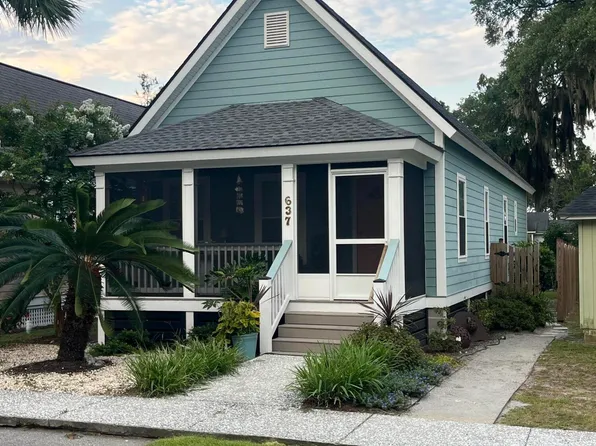 637 16th Street, Port Royal, SC 29935