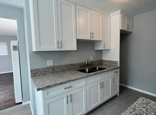 9422 Garden View Ave #B, South Gate, CA 90280