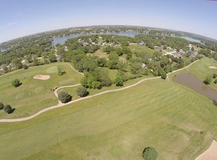1609 Beaver Lake Blvd, Plattsmouth, NE 68048