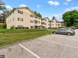 1 Warren Lodge Ct APT 2A, Cockeysville, MD 21030