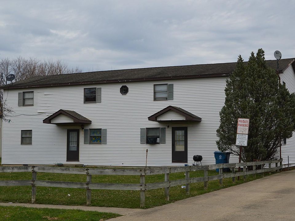 1st image of 2431 Oakland Cir