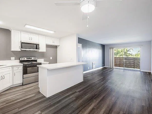 Ocean Breeze Villas — Photo 37