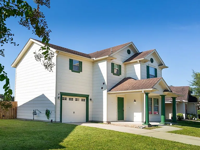 3603 Avalon Castle Dr — Photo 2