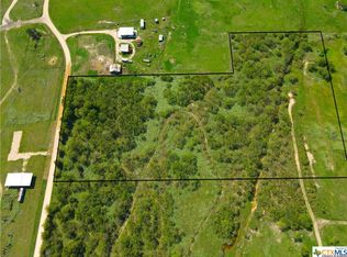 320 Pumper Rd #3, Luling, TX 78648