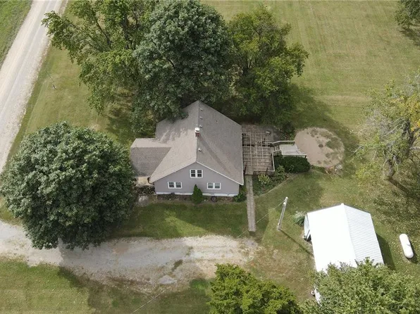 9671 SW Fairview Rd, Osborn, MO 64474