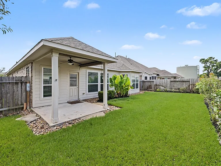 21327 Somerset Shores Xing — Photo 24