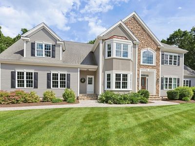10 Weston Ave, Foxboro, MA, 02035
