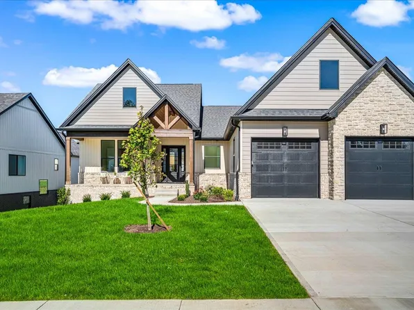 826 Edmonds Xing, Versailles, KY 40383