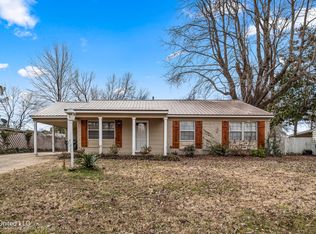 1747 Forrest Dr, Southaven, MS 38671