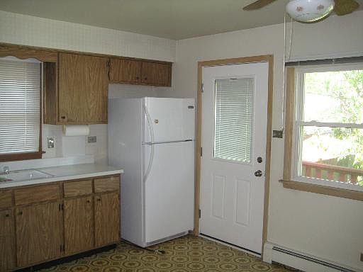 4th image of 17712 S Sayre Ave