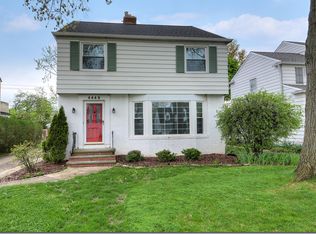 4449 Groveland Rd, University Heights, OH 44118