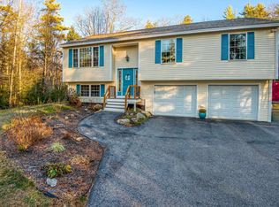 191 Hiram Philbrook Rd, Conway, NH 03818