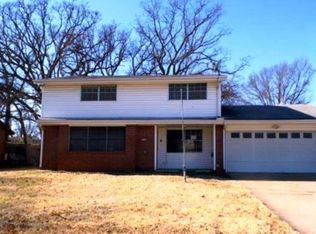 137 Ramblewood Rd, Bartlesville, OK 74003