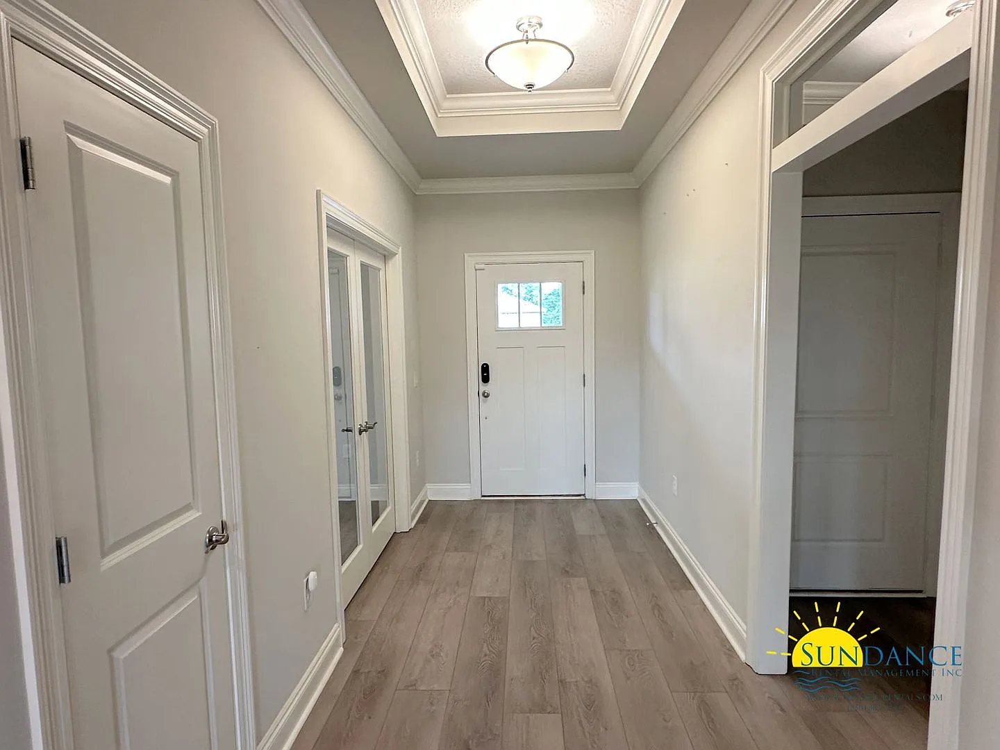 Elegant 3-Bedroom Home with Upgraded Finishes! — Photo 2