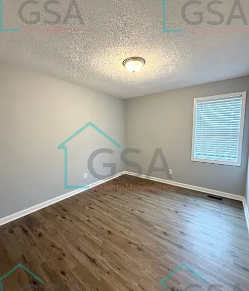 41 Burdette St — Photo 8