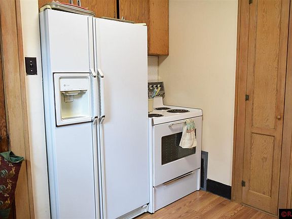 4th image of 529 E 1st St S
