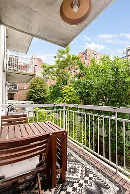 Sold by Compass | media 3