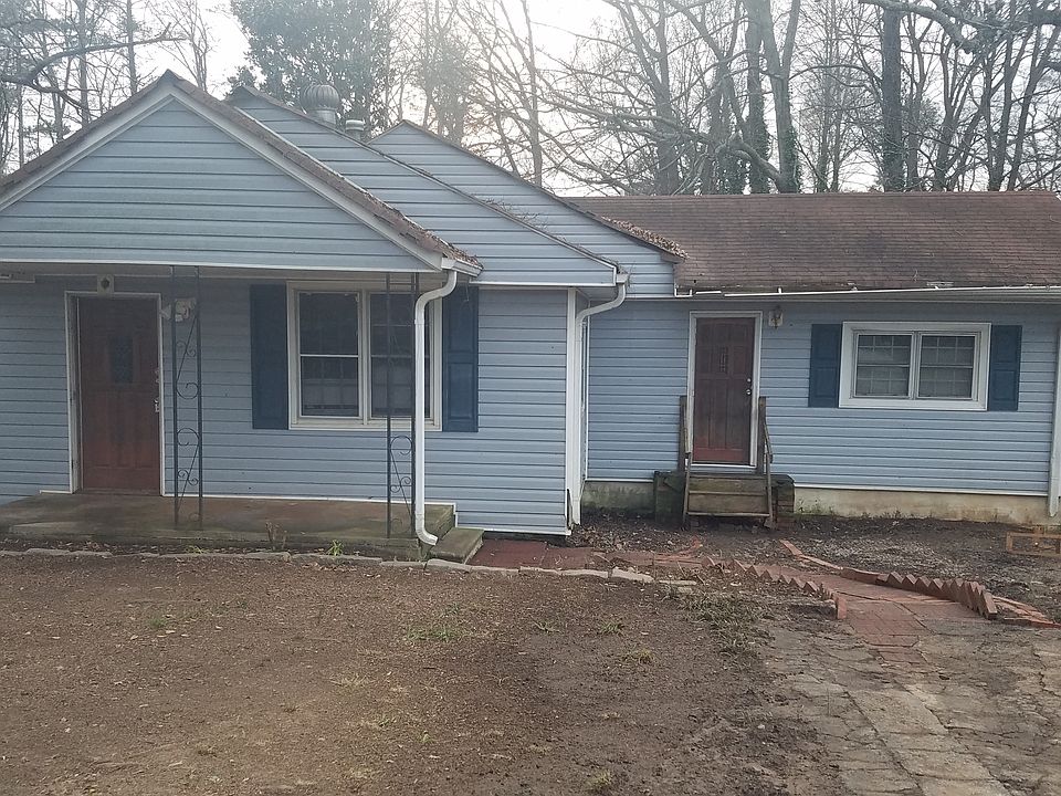 2nd image of 4449 Craig Dr