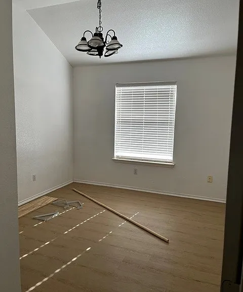 1556 Tonia Loop — Photo 27